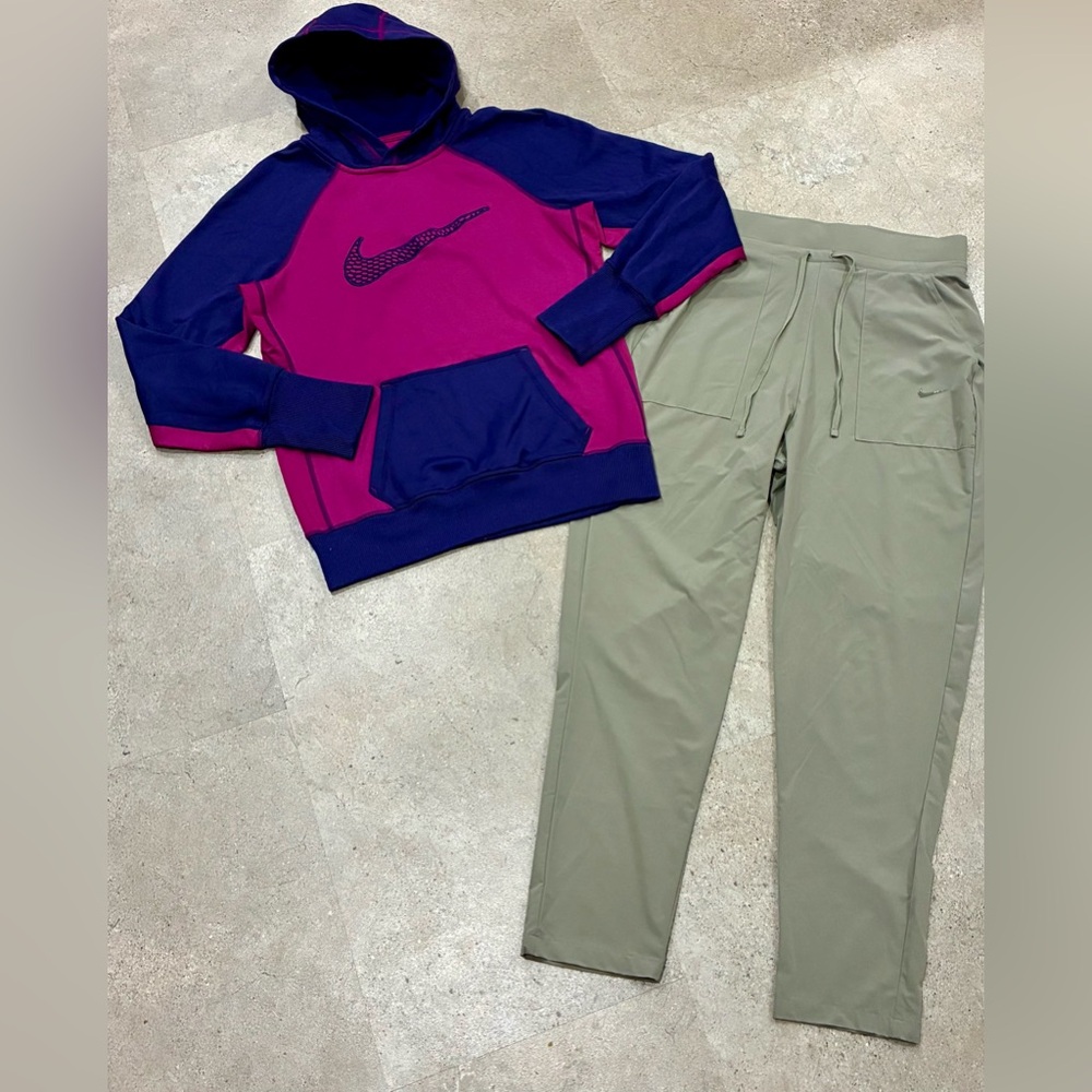 Womens NIKE Athletic Pants & Hoodie Sweatshirt, sz Small